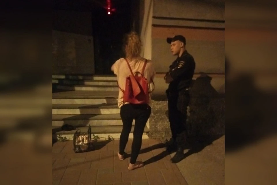 С нарушительницей порядка провели беседу полицейские