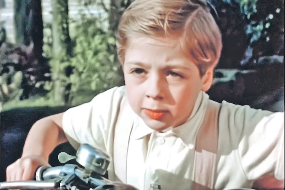 Велосипед был мечтой каждого советского мальчишки. Фото: Кадр из фильма