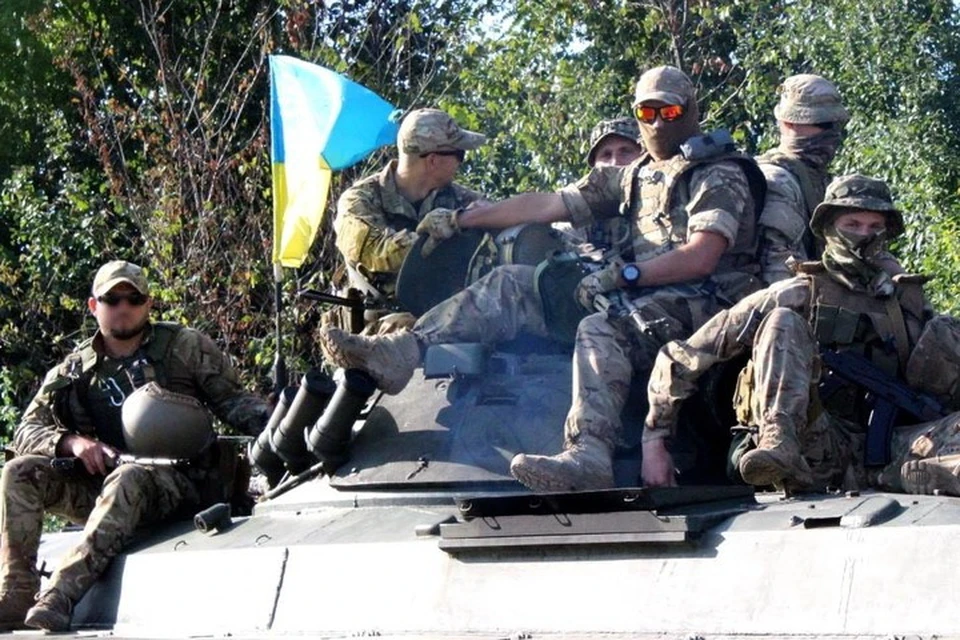 В спецлагерях юга Украины американские инструкторы готовят головорезов для Донбасса и Крыма. Фото: vk.com/anti_terrorism