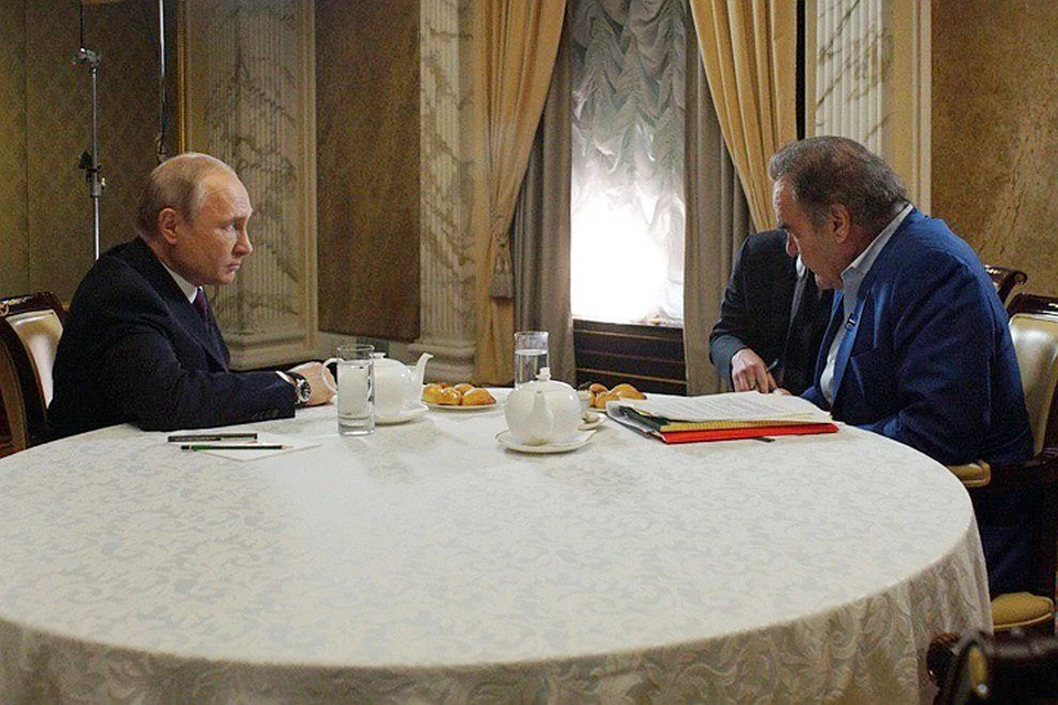 Владимир Путин в интервью Оливеру Стоуну