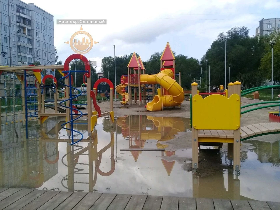 Дождем подтоплены улицы и детские площадки Фото: соцсети