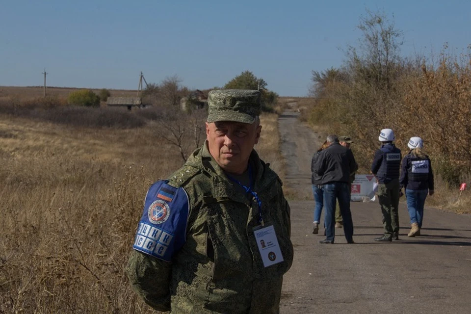 Вторая попытка разведения сил и средств в Донбассе вчера окончилась провалом