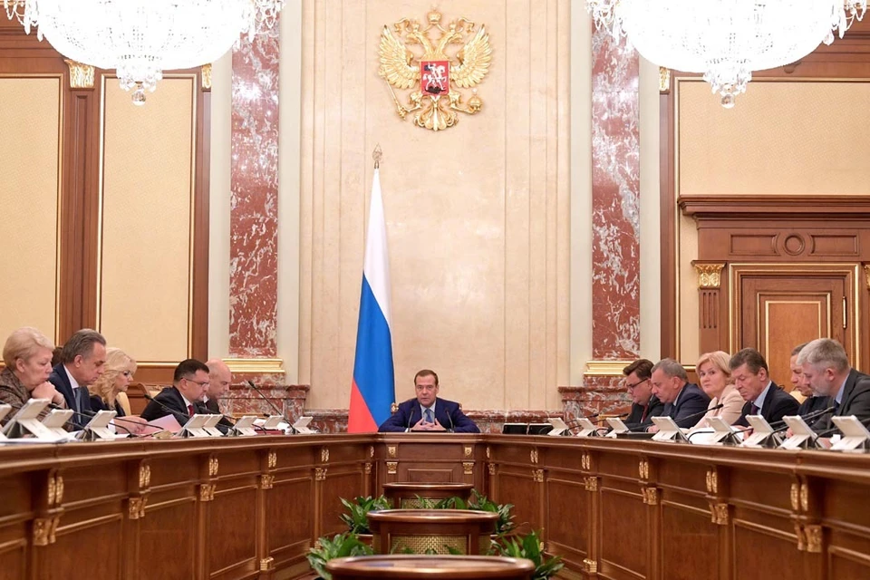 Премьер-министр РФ Дмитрий Медведев во время заседания правительства. Фото: Александр Астафьев/ТАСС