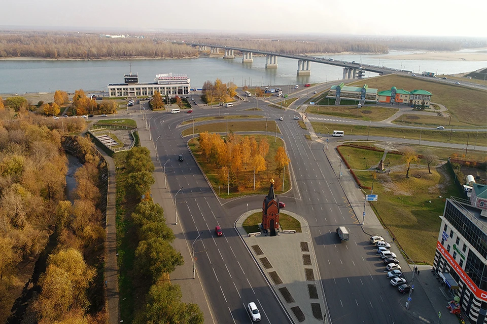 Отремонтированный проспект Ленина (пл.Баварина)