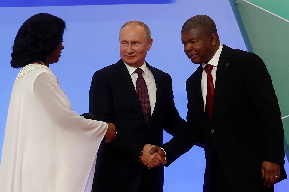 Владимир Путин лично приветствовал участников саммита Россия-Африка