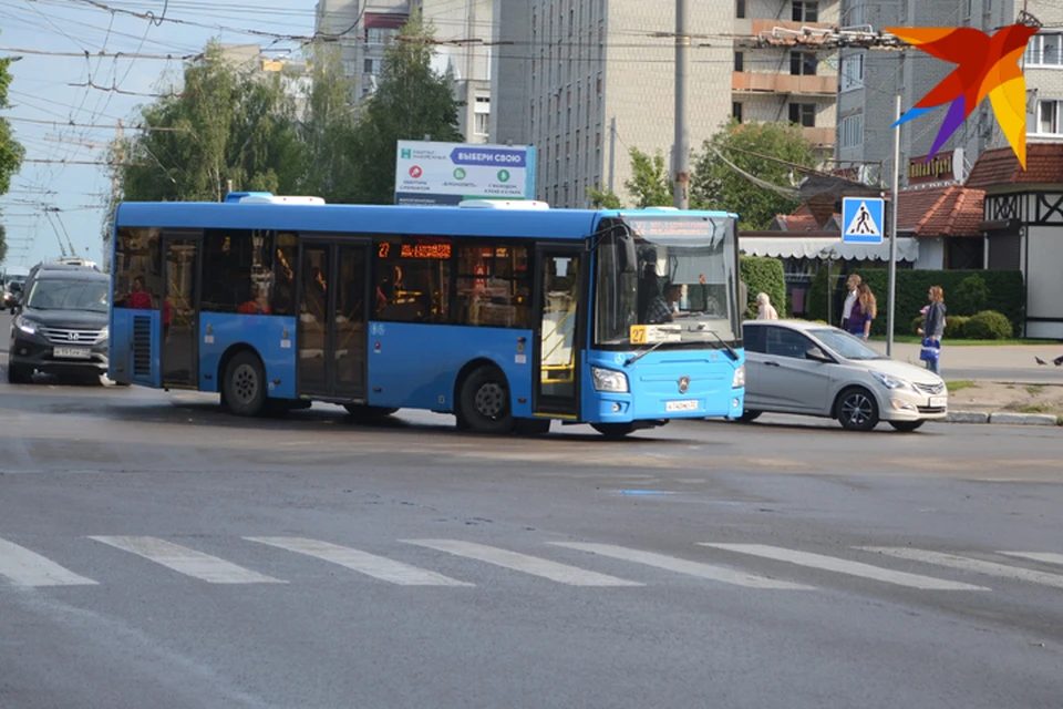 В Городских автобусах работает система электронной оплаты проезда.