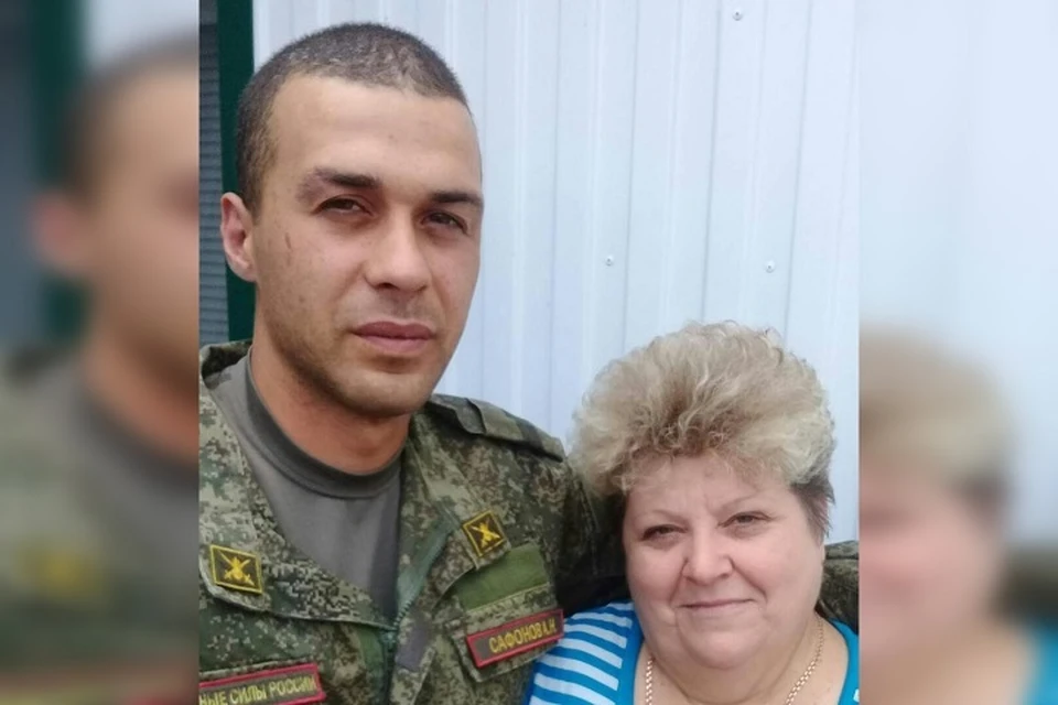 Мама Александра Сафонова отдает все силы на его поиски и не оставляет надежды, что он жив