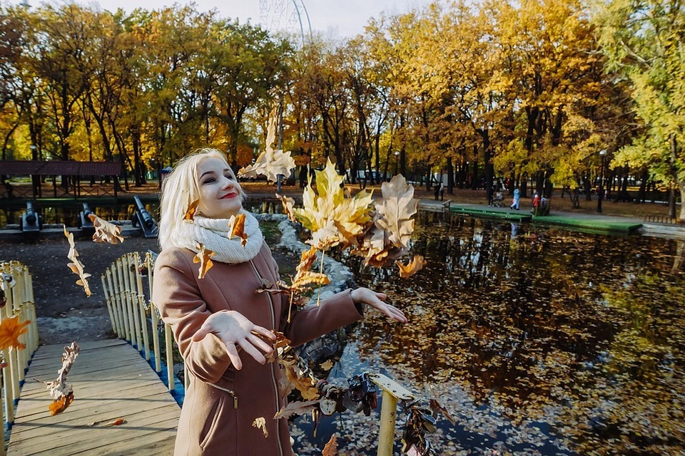 В Москву и центр России пришло не "зимнее бабье лето", а средиземноморский ноябрь