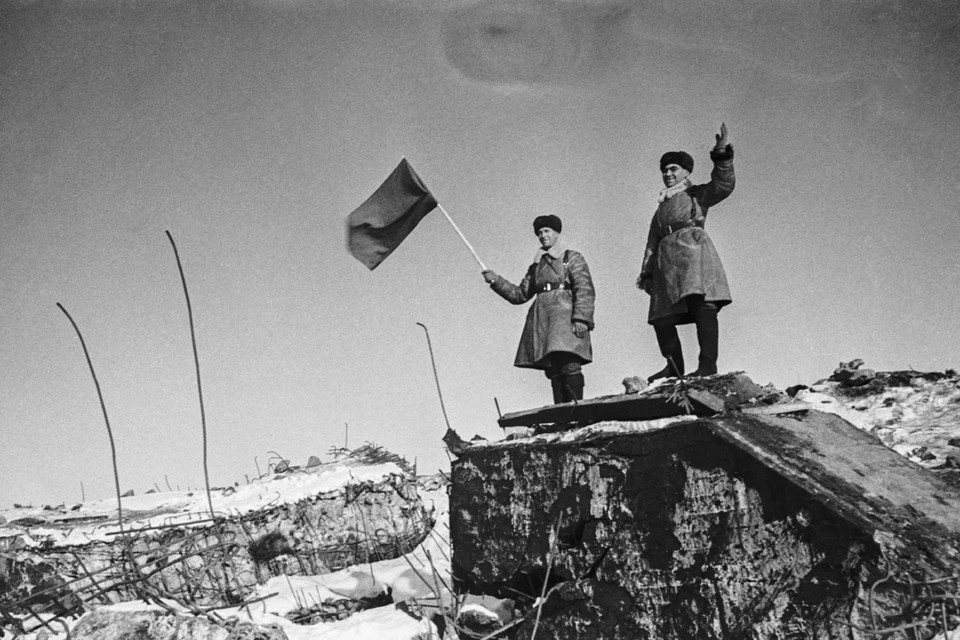 30 ноября 1939 года части Красной армии форсировали реку Сестру и началась война СССР с Финляндией.