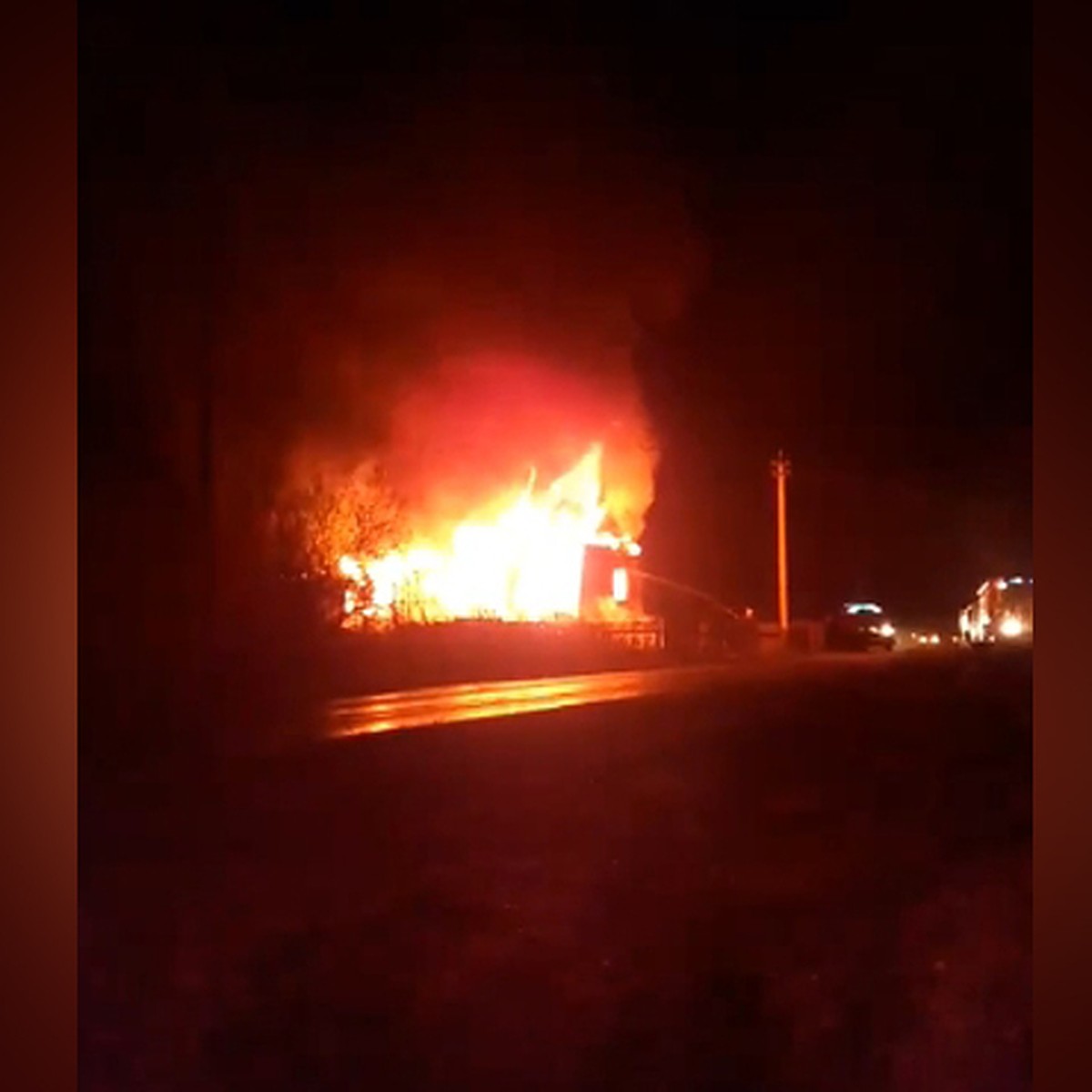 Многодетная семья лишилась крыши над головой из-за пожара в Нижегородской  области - KP.RU