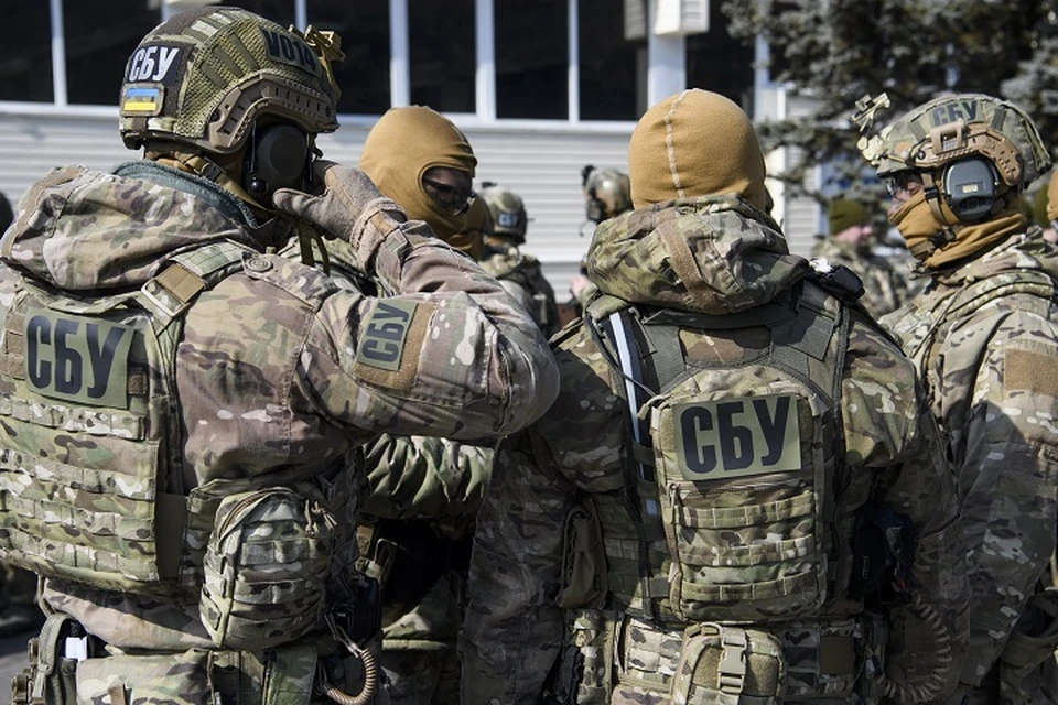 Украинские спецслужбы вербуют жителей Донбасса, угрожая расправой над родственниками. Фото: realukraine.net