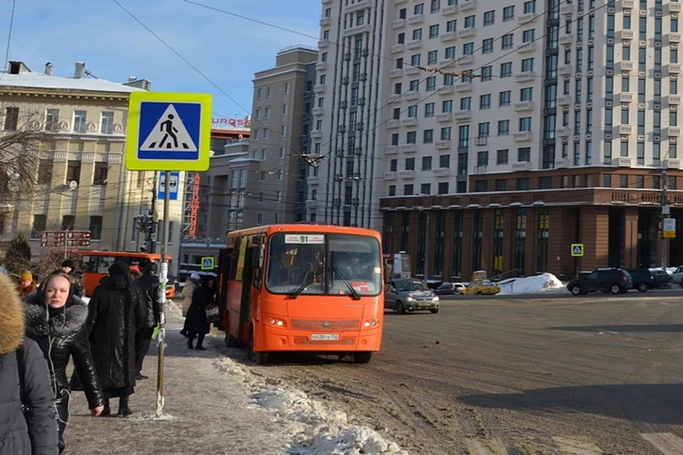 Глеб Никитин пообещал разобраться в ситуации с отменой популярных маршрутов в Нижнем Новгороде