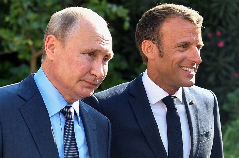 Путин и Макрон высказали обеспокоенность из-за убийства Сулеймани