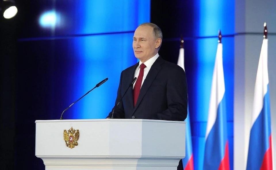 Путин поручил рассмотреть возможность выпуска самолетов «Байкал».Фото: сайт "Президент России"