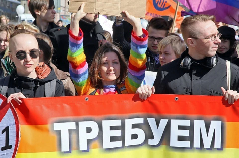Новосибирский борец с ЛГБТ унизил 