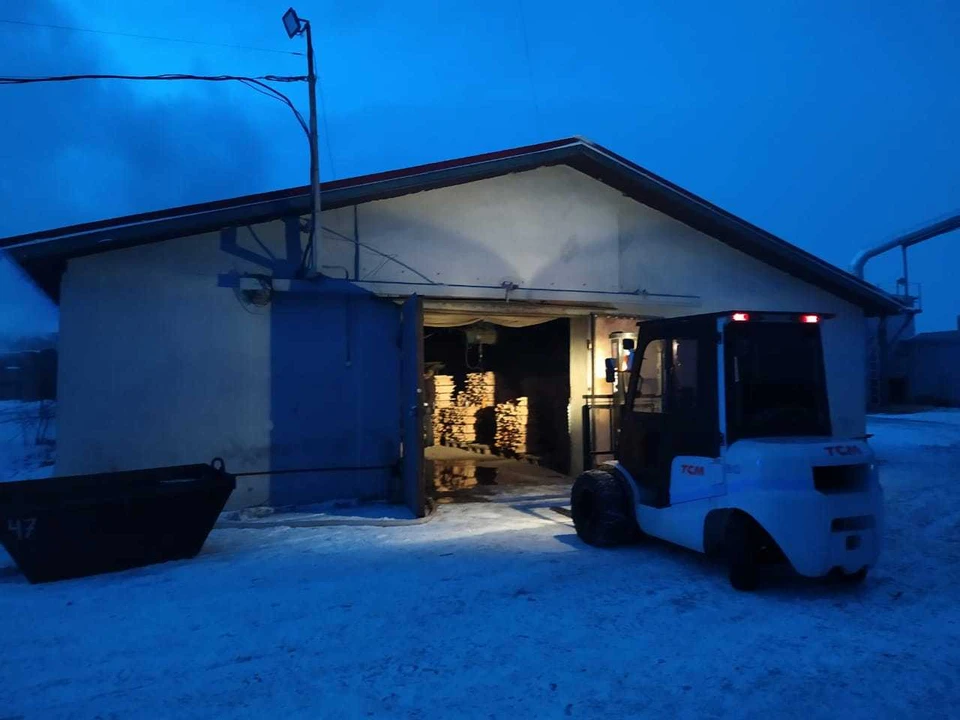 Пожар произошел в цехе на ул. Бастионной