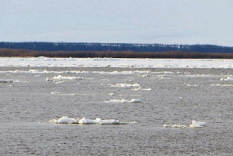 На Ямале вскоре начнутся работы по ослаблению льда на реках. Фото с сайта администрации Пуровского района