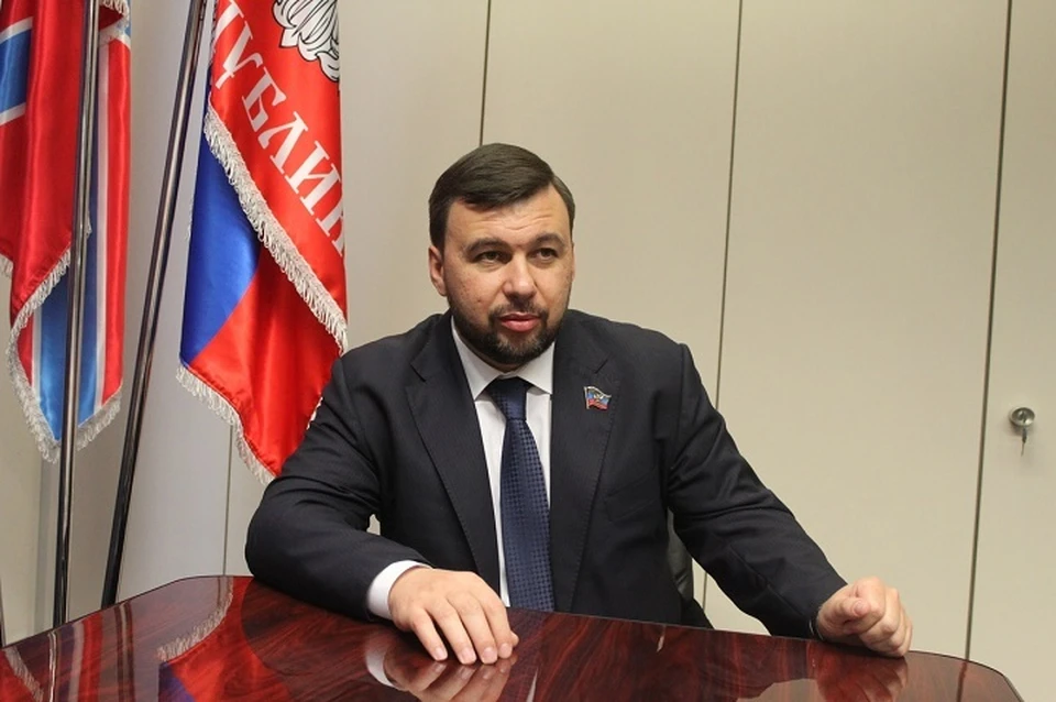 Денис Владимирович пожелал студентам успешных сессий, удачной защиты курсовых и дипломных работ