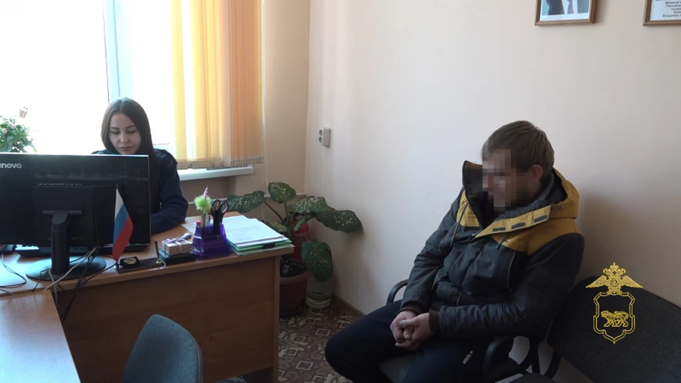 В Приморье задержали двух подозреваемых в серии краж. Фото: УМВД по Приморкому краю