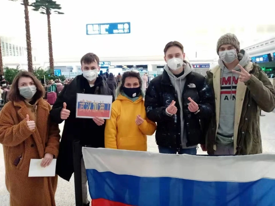 Эвакуированы россияне из 10 китайских городов Фото: Посольство РФ в Китае