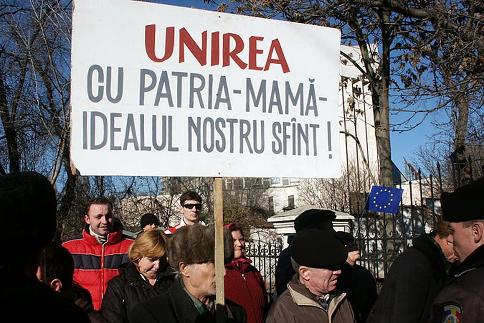 Румынский гражданин уверен, что нашим людям униря не нужна.