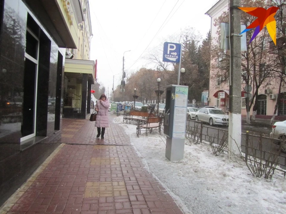 На первой же парковке место было занято