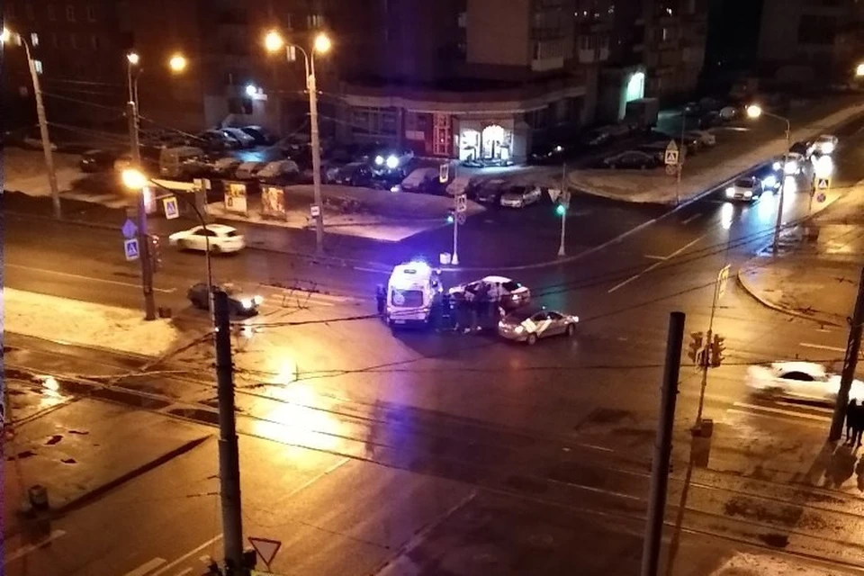Иномарка сбила пешехода в Красносельском районе. Фото: vk.com/spb_today