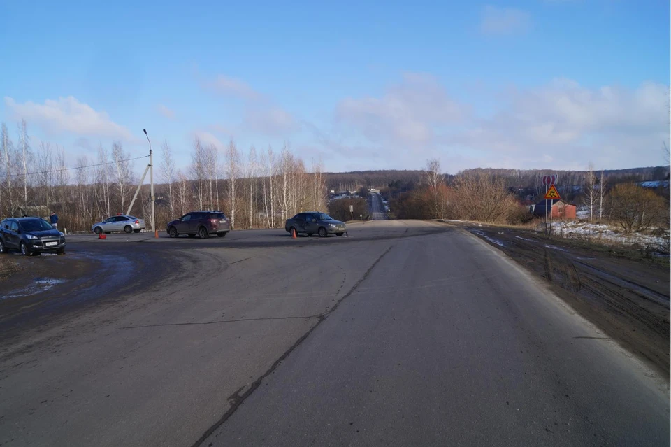 В Орле автоледи на «Тойоте» нарушила ПДД и попала в больницу. Фото: Госавтоинспекции