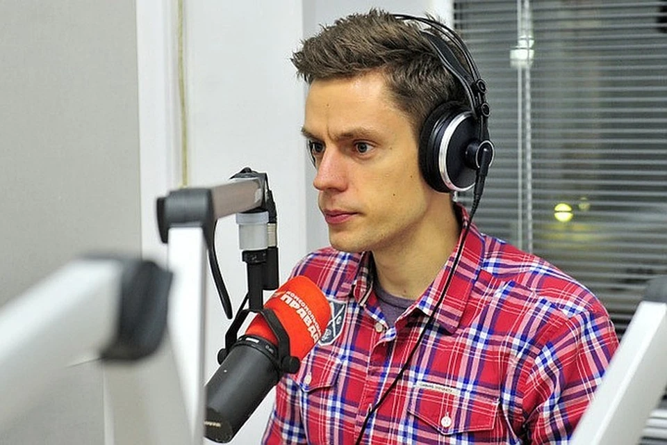 Видеоблогер Юрий Дудь в студии Радио "Комсомольская правда". Фото: "Советский спорт".