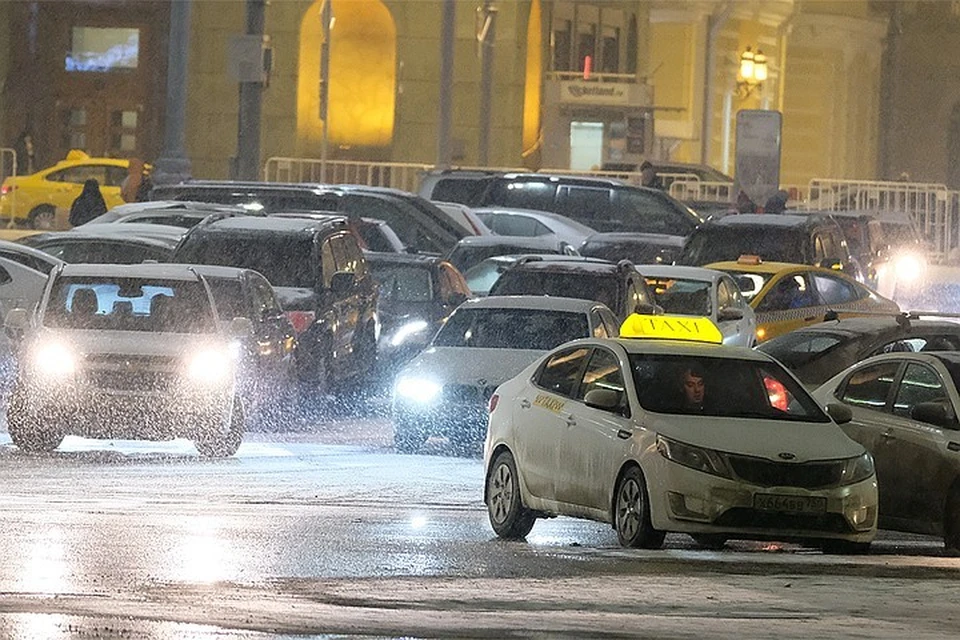 Москвичей предупредили о вечерних пробках