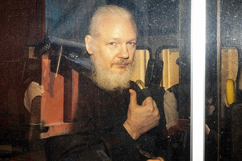 Адвокат основателя WikiLeaks Джулиана Ассанжа Эдвард Фицджеральд опасается, что он совершит самоубийство, если будет экстрадирован из Великобритании в США