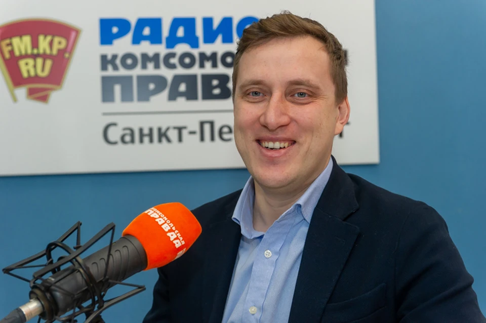 Михаил Гущин в студии радио «Комсомольская Правда в Петербурге», 92.0 FM
