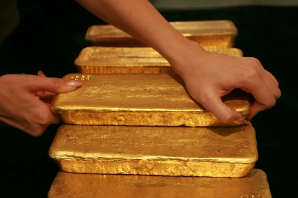 Россия продала Великобритании золото на рекордные 5 млрд долларов