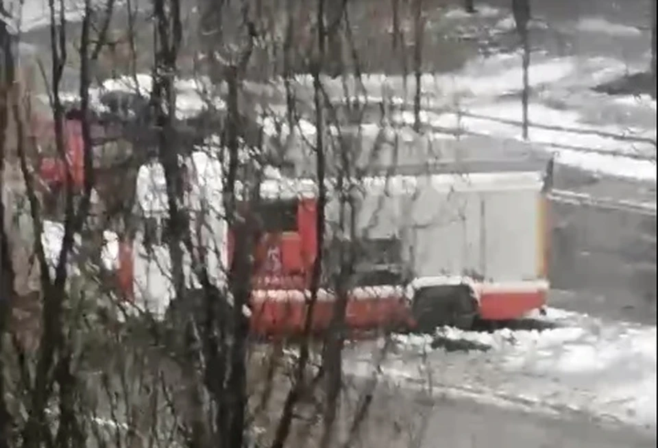 Объезд через газон не получился.