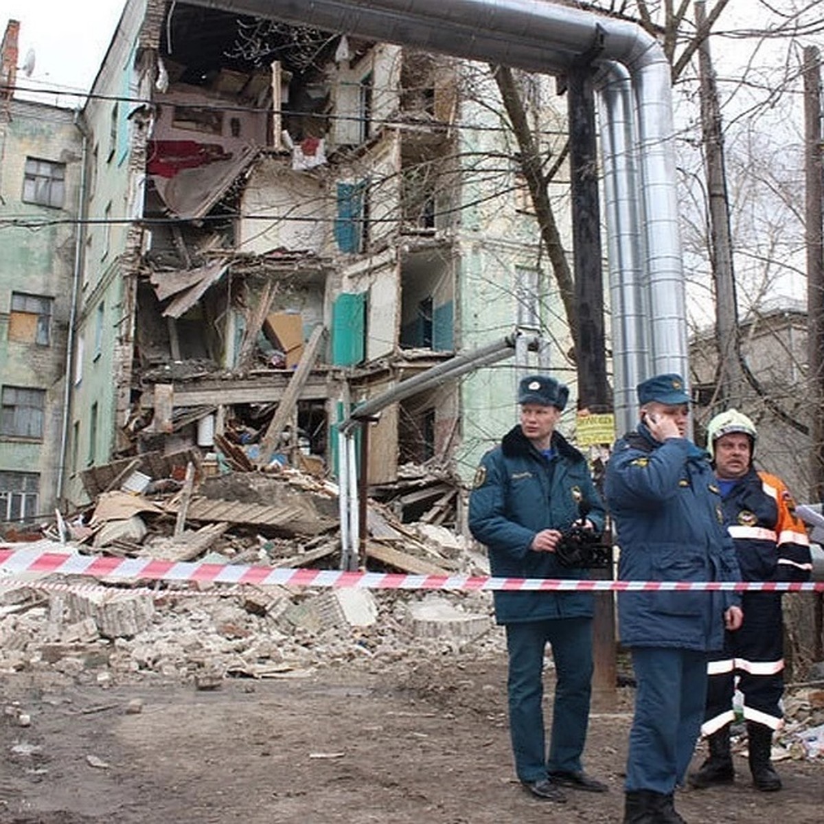 Новый поворот: На месте обрушившегося общежития на Самочкина хотят  построить здание суда - KP.RU