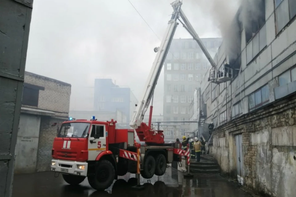 При пожаре в цехе производства полиэтиленовых мешков никто не пострадал. ФОТО: пресс-служба ГУ МЧС по нижегородской области