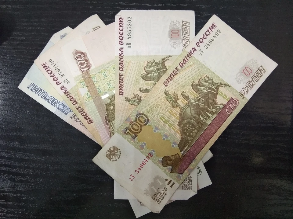 Рубль резко подешевел по сравнению с другими валютами