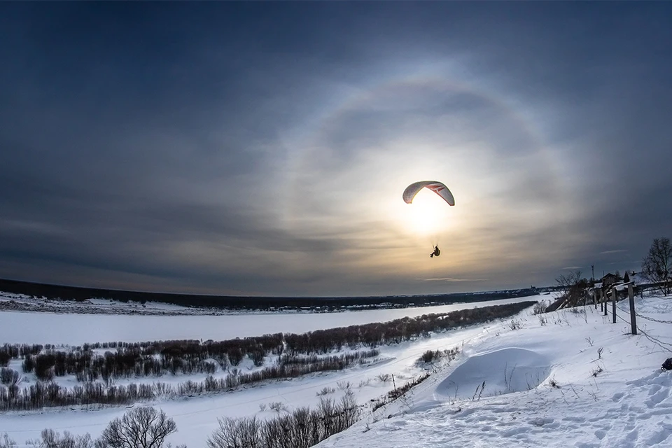 Солнечное гало. Фото: vk.com/meteokirov, Константин ЛОЖЕНИЦЫН
