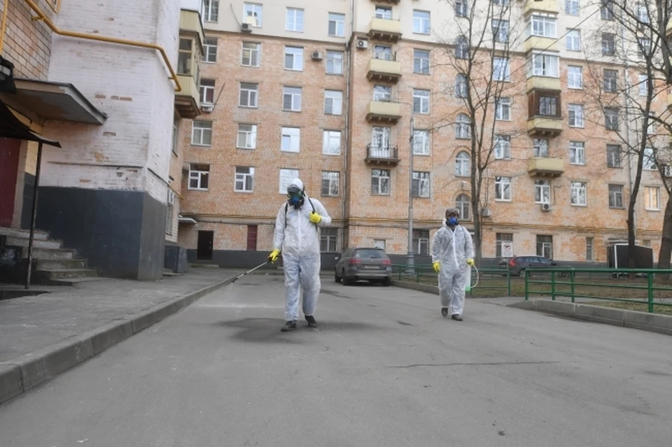 Органы местного самоуправления республики будут контролировать передвижения людей и патрулировать улицы.