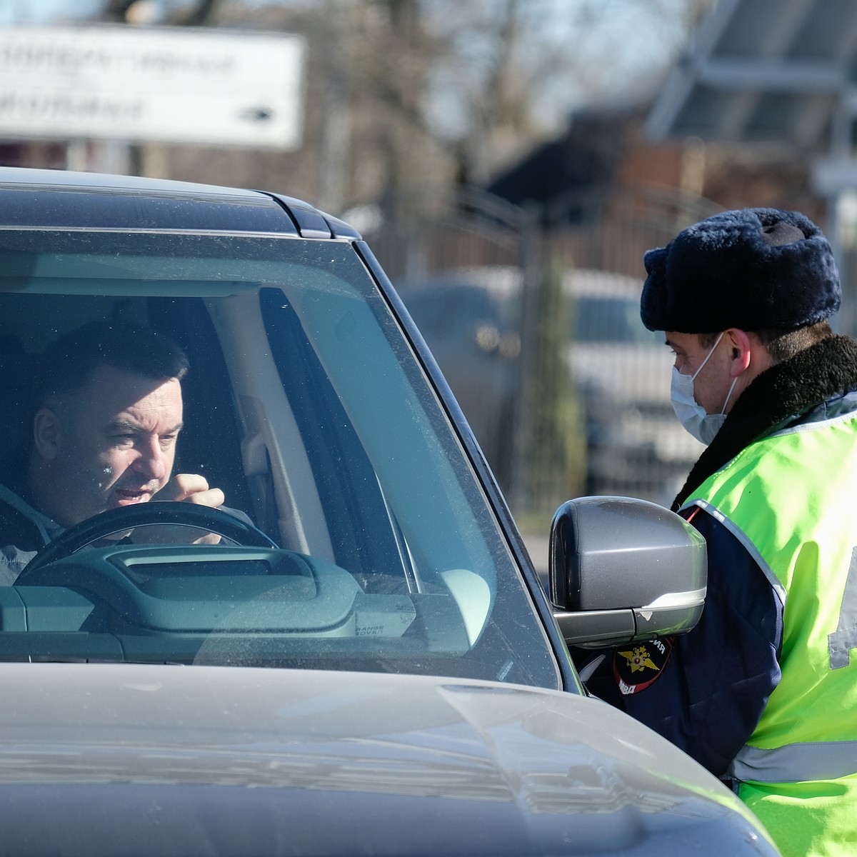 Передвижение по Санкт-Петербургу на машине в период самоизоляции: кому  разрешены поездки и куда - KP.RU