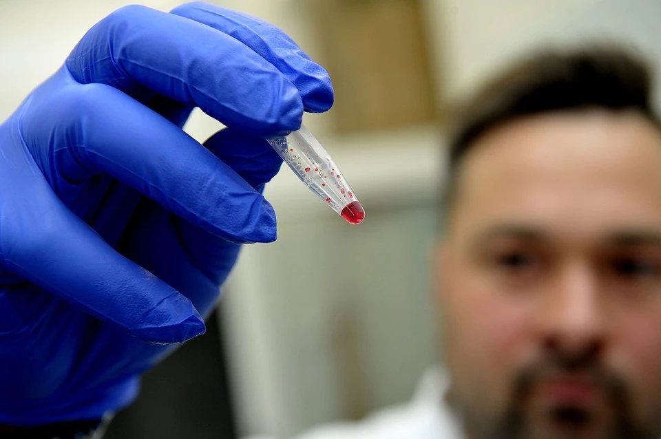 Вакцину доставляют в организм с помощью пластыря с наноиглами