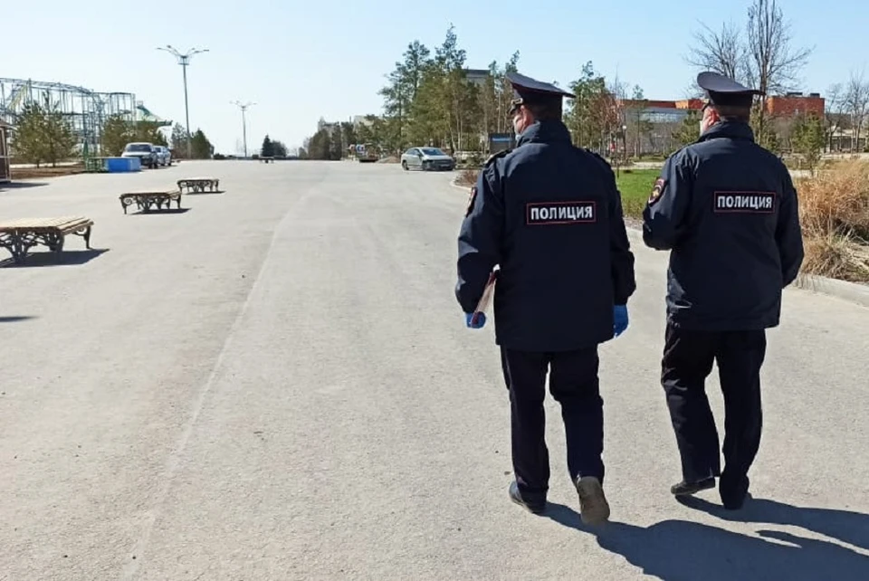 Полиция регулярно следит за торговыми точками и карантинщиками.