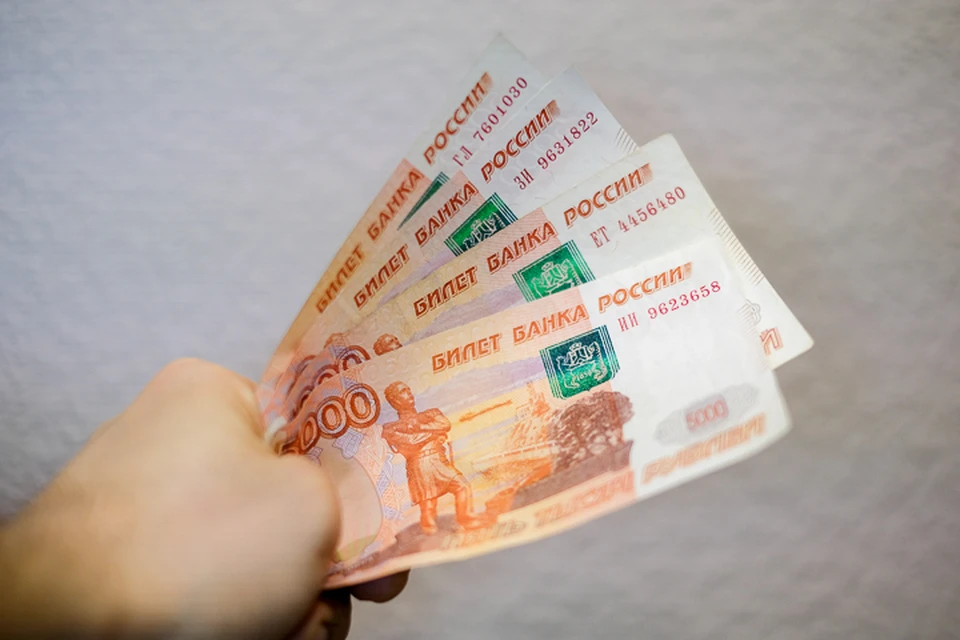 Малоимущие семьи с детьми Санкт-Петербурга с июня 2020 года смогут получить ежемесячные выплаты