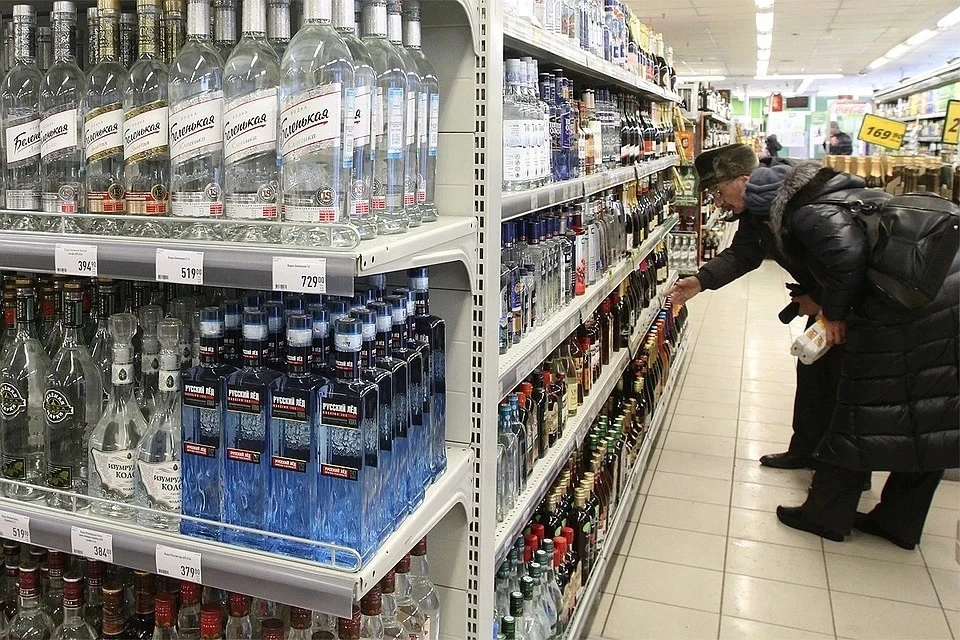 Россияне стали меньше покупать спиртного