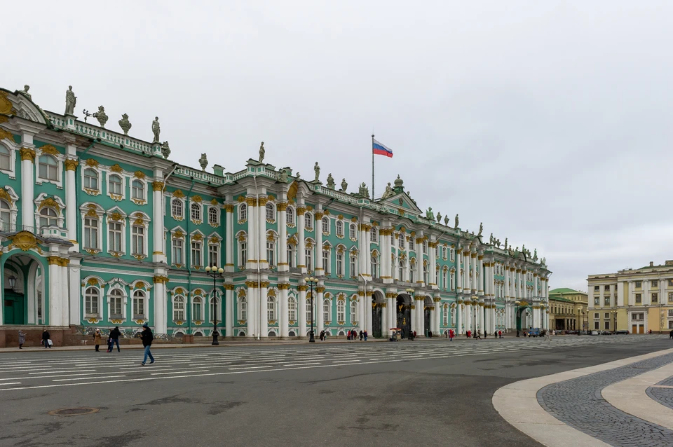 По мнению директора музея Михаила Пиотровского, может сократиться количество меценатов