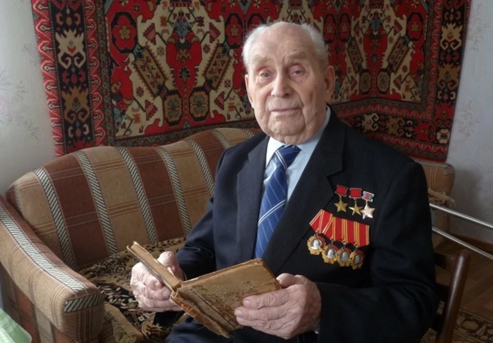 Василий Иванович Головченко.