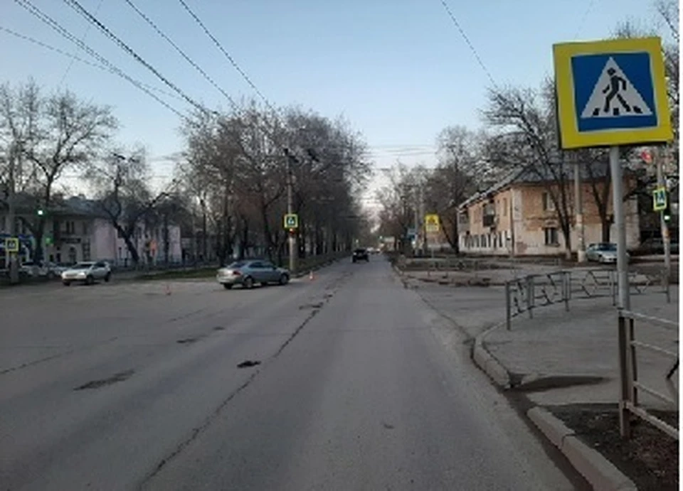 Сотрудники ГИБДД проводят по факту случившегося проверку