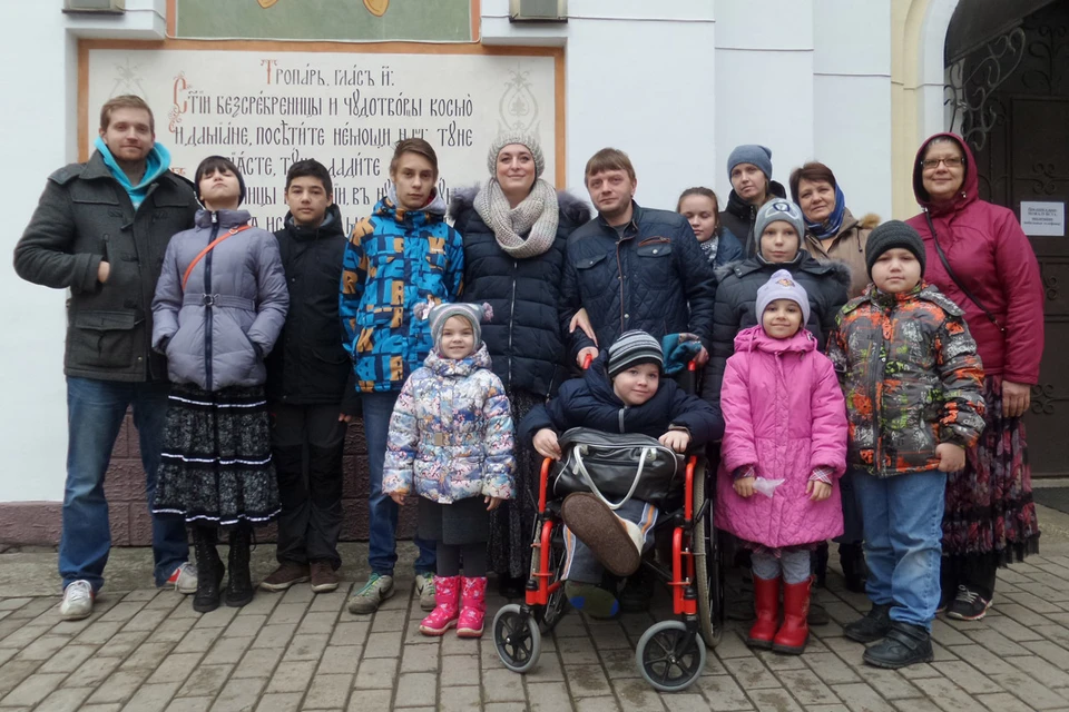 Оксана Гарнаева – опытная приемная мама. Она уже забрала 10 детей из приютов.