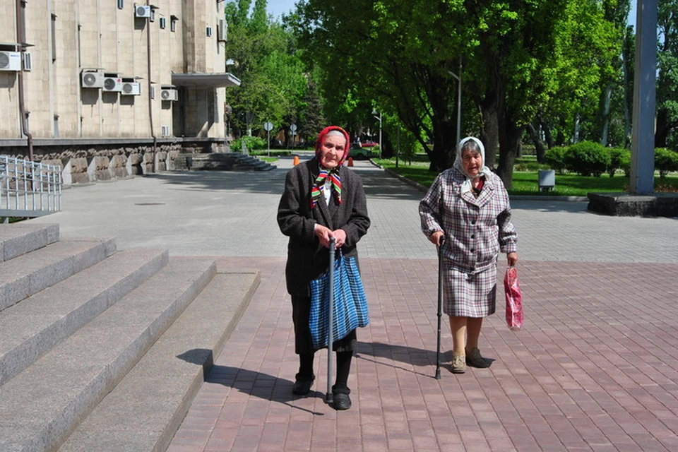 Власти Украины готовят общественное мнение к решению не платить пенсии жителям Донбасса