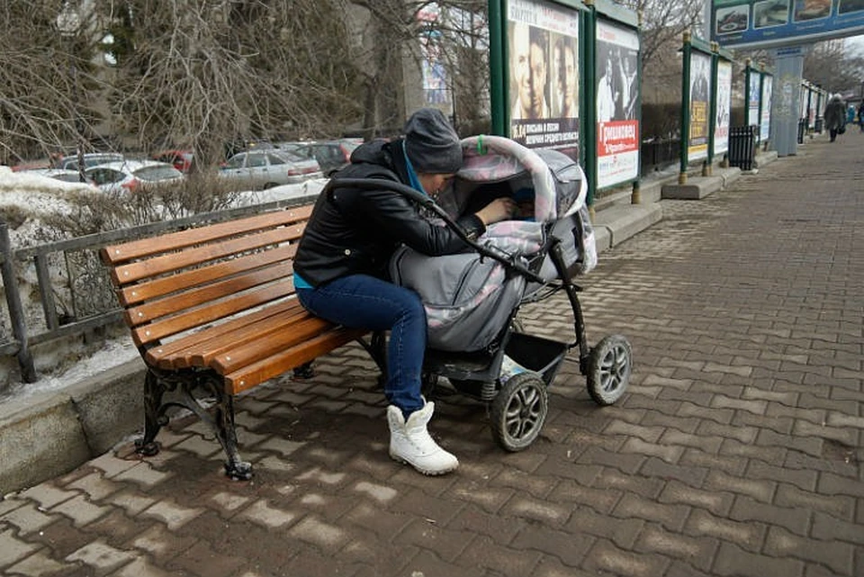 Пособие по уходу за ребёнком увеличат в два раза - с 3 375 до 6 751 рубля